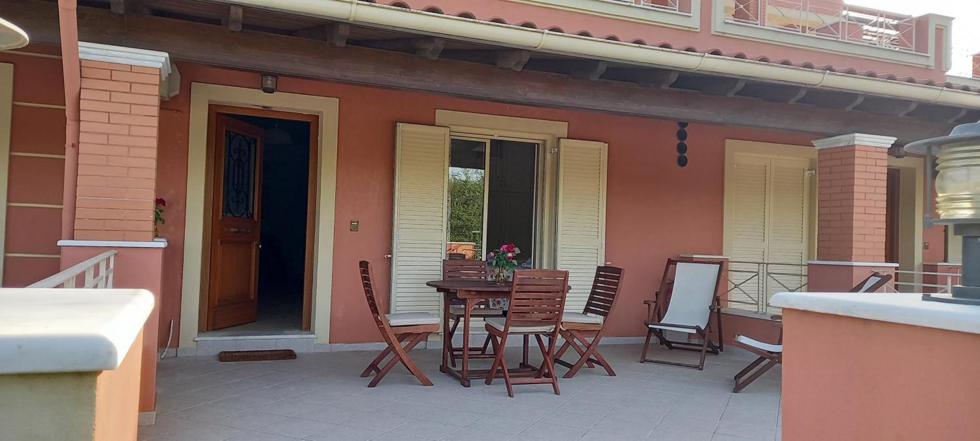 Epavlis Nadine Corfu Villa Гувия Екстериор снимка